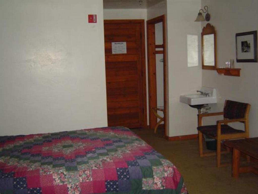 Strawberry Lodge Upper Forni Экстерьер фото