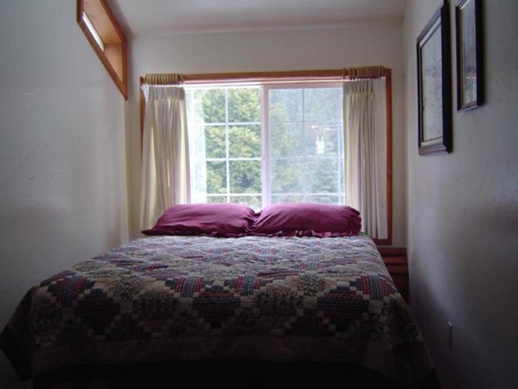 Strawberry Lodge Upper Forni Экстерьер фото