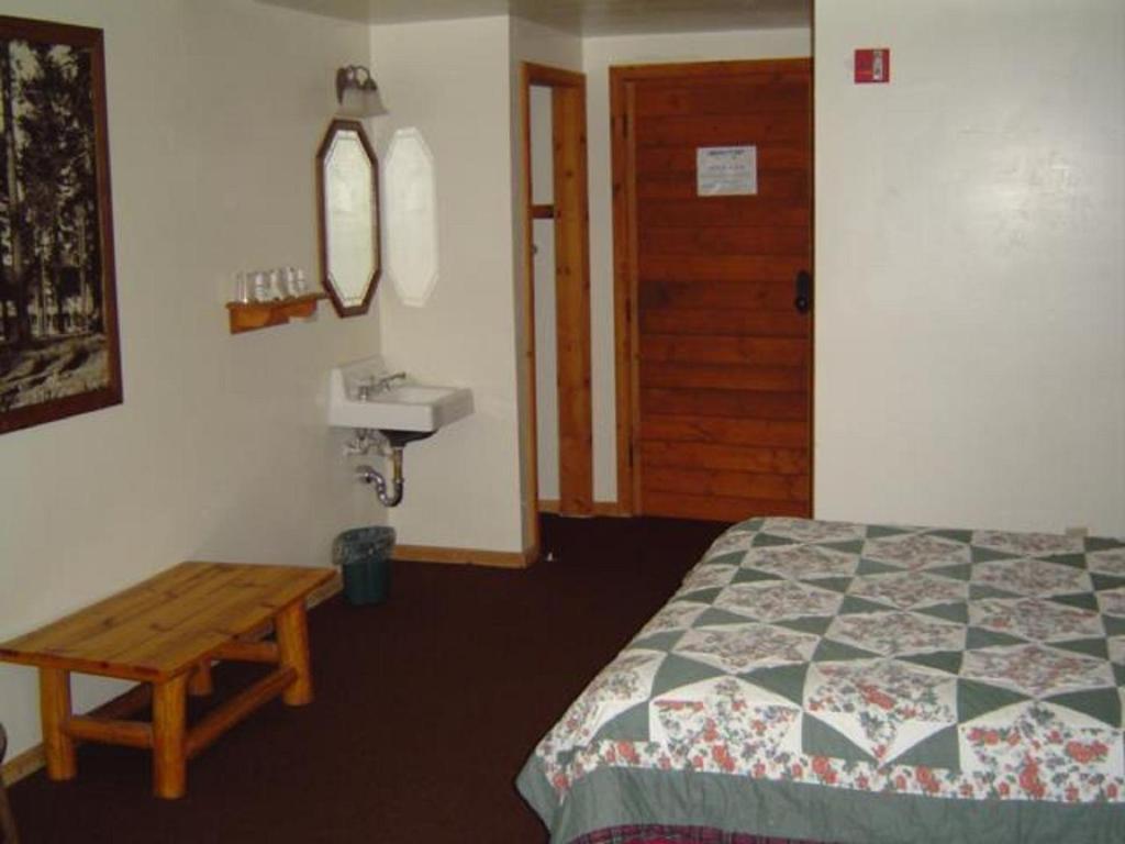 Strawberry Lodge Upper Forni Экстерьер фото